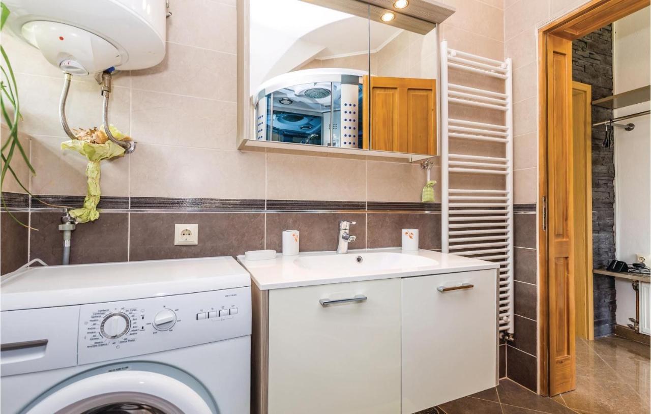 3 Bedroom Nice Home In Moravice Екстериор снимка